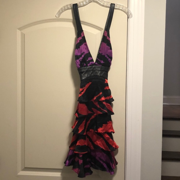 Bebe ruffle dress - Picture 4 of 7